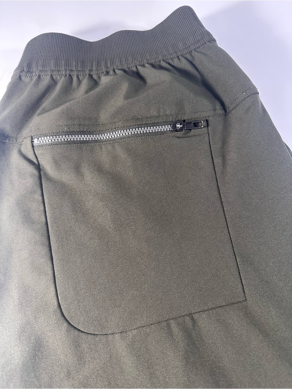 Green Athletic Joggers Stretch Waist Drawstring Zip Pocket Men’s Medium - Picture 5 of 10